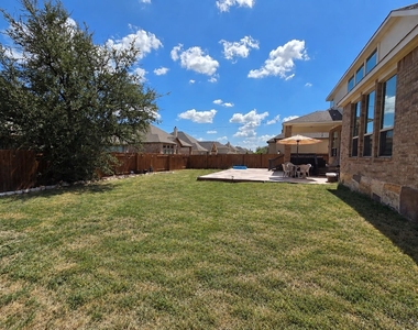1408 Saddlespur Ln - Photo Thumbnail 22