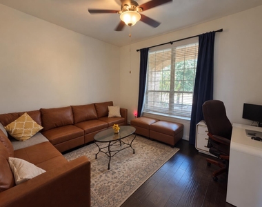1408 Saddlespur Ln - Photo Thumbnail 6
