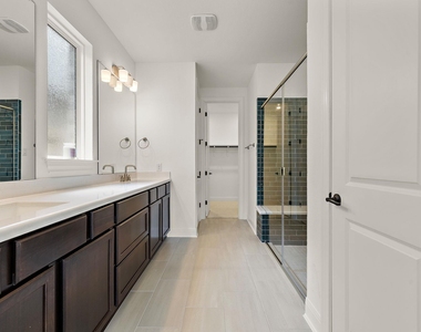 328 Terrene Trl - Photo Thumbnail 13