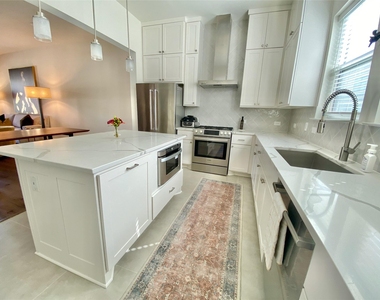 4517 Unity Cir - Photo Thumbnail 2