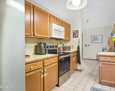 202 Genoa Road - Photo Thumbnail 12