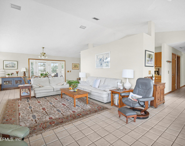 202 Genoa Road - Photo Thumbnail 7