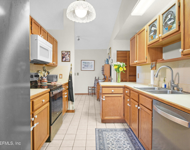 202 Genoa Road - Photo Thumbnail 13