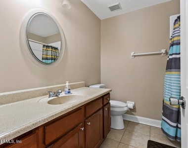 12418 Running River Road S - Photo Thumbnail 19