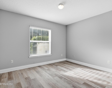 14187 Big Spring Street - Photo Thumbnail 19