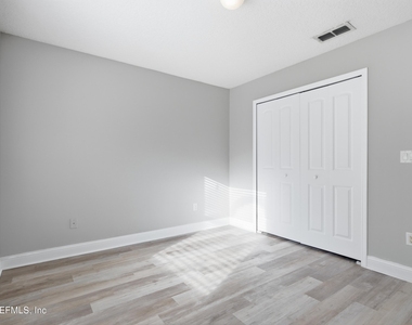 14187 Big Spring Street - Photo Thumbnail 20