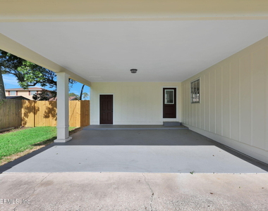 8544 Sanchez Road - Photo Thumbnail 4