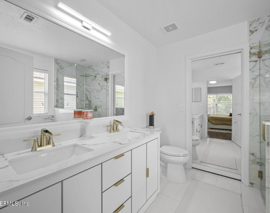 8575 Crooked Tree Drive - Photo Thumbnail 20