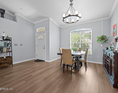 8575 Crooked Tree Drive - Photo Thumbnail 5