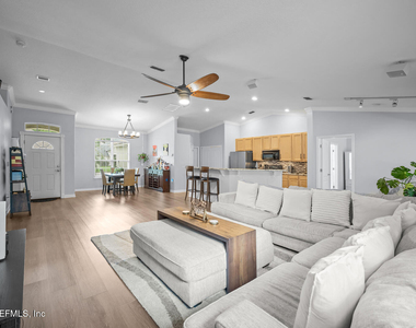 8575 Crooked Tree Drive - Photo Thumbnail 11