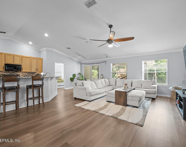 8575 Crooked Tree Drive - Photo Thumbnail 8