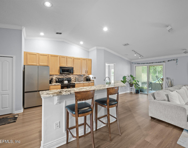 8575 Crooked Tree Drive - Photo Thumbnail 12