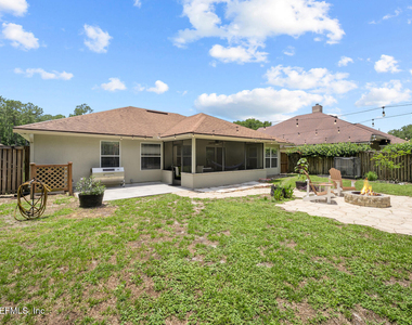 8575 Crooked Tree Drive - Photo Thumbnail 31