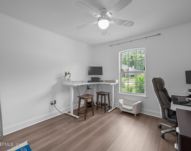 8575 Crooked Tree Drive - Photo Thumbnail 24