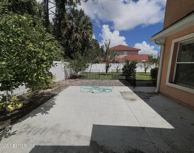 4314 Boat Club Drive - Photo Thumbnail 36