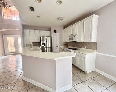 4314 Boat Club Drive - Photo Thumbnail 18
