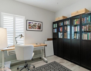 34072 Lavender Parke Drive - Photo Thumbnail 5