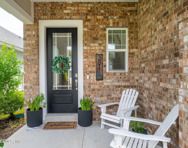 381 Pioneer Village Drive - Photo Thumbnail 2