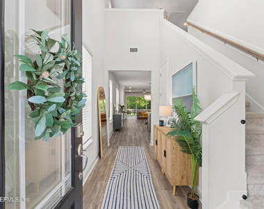 381 Pioneer Village Drive - Photo Thumbnail 3