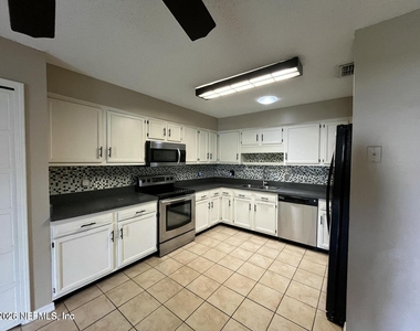 11376 Golden Plover Court - Photo Thumbnail 5