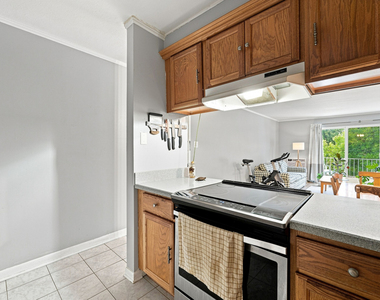 5115 Blodgett Avenue - Photo Thumbnail 10