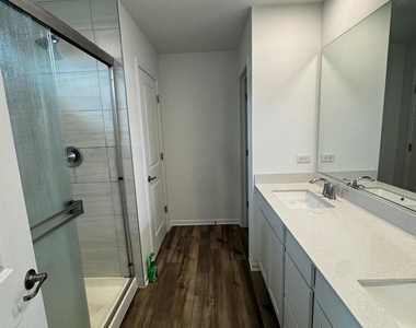 103 Ellis Road - Photo Thumbnail 6
