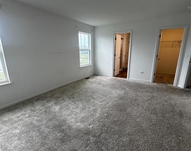103 Ellis Road - Photo Thumbnail 5