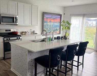 103 Ellis Road - Photo Thumbnail 2