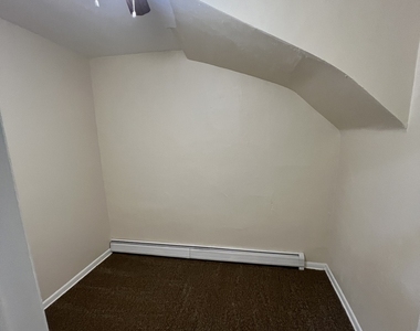 3122 Oak Park Avenue - Photo Thumbnail 5
