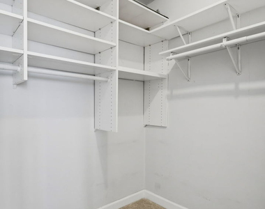 330 W Diversey Parkway - Photo Thumbnail 27