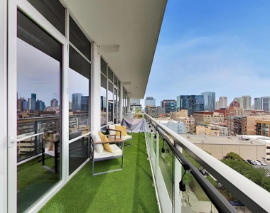 901 W Madison Street - Photo Thumbnail 20