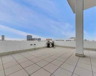 901 W Madison Street - Photo Thumbnail 33