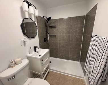 1311 Loral Avenue - Photo Thumbnail 9