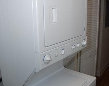 6834 N Ashland Boulevard - Photo Thumbnail 13