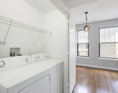 7702 N Marshfield Avenue - Photo Thumbnail 7