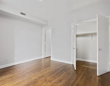 7702 N Marshfield Avenue - Photo Thumbnail 10