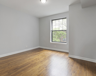 7702 N Marshfield Avenue - Photo Thumbnail 6