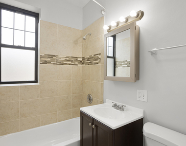 7702 N Marshfield Avenue - Photo Thumbnail 11