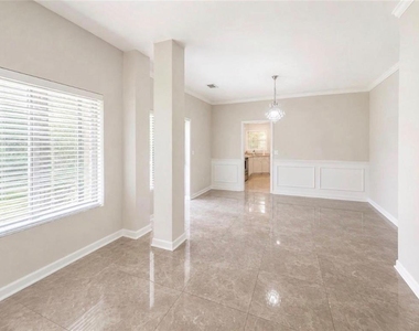 2755 Jona Trail - Photo Thumbnail 9