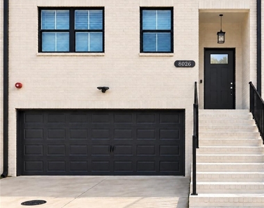 8026 Linfield Way - Photo Thumbnail 16