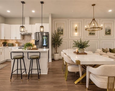 8026 Linfield Way - Photo Thumbnail 5