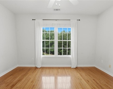 3561 Carriage Glen Way - Photo Thumbnail 47