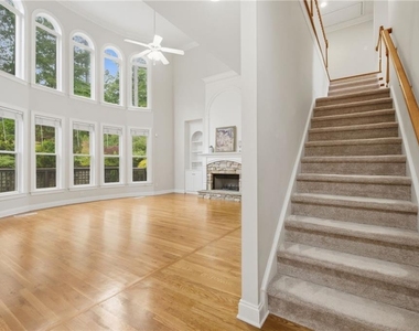 3561 Carriage Glen Way - Photo Thumbnail 30
