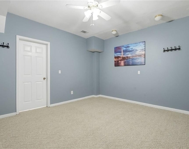 3561 Carriage Glen Way - Photo Thumbnail 43