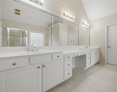 3561 Carriage Glen Way - Photo Thumbnail 66
