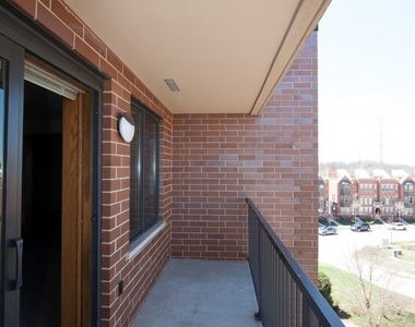 6340 Capulina Avenue - Photo Thumbnail 2