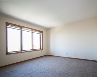 6340 Capulina Avenue - Photo Thumbnail 6