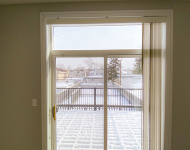 2817 N 75th Avenue - Photo Thumbnail 4