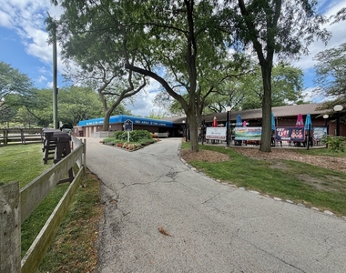 5950 Oakwood Drive - Photo Thumbnail 14
