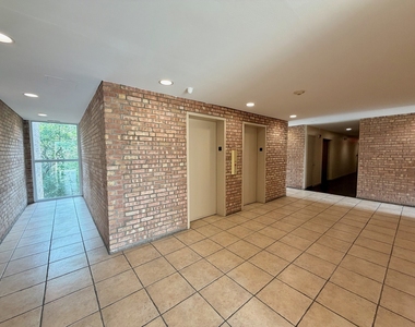 5950 Oakwood Drive - Photo Thumbnail 12